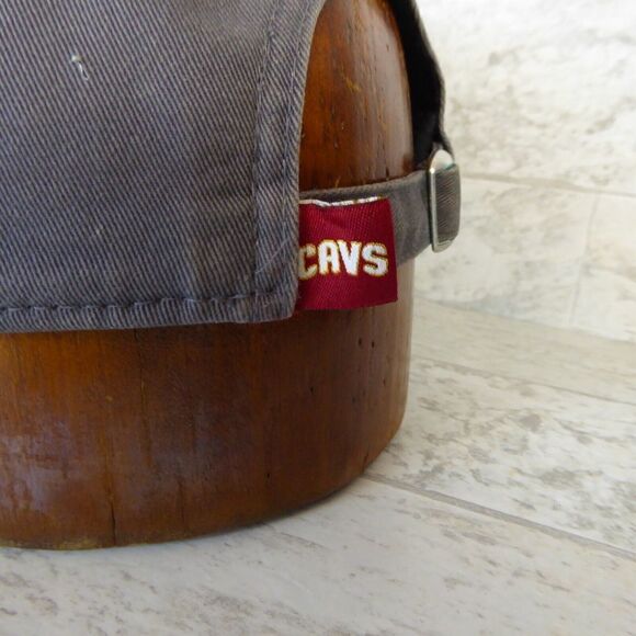 Cleveland Cavaliers Hat Gray NBA New Era 9TWENTY Strap Back Cap Adjustable - Picture 4 of 8